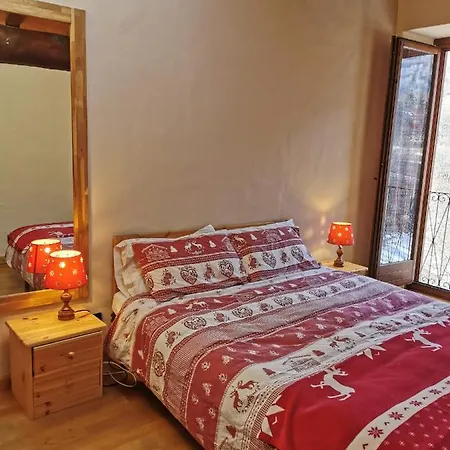 Affascinante Ai Piedi Dell'ovovia Apartment