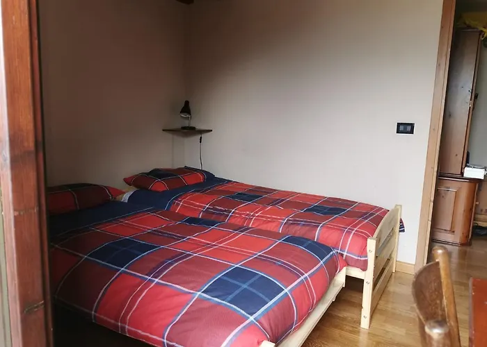 Affascinante Ai Piedi Dell'ovovia Apartman Courmayeur