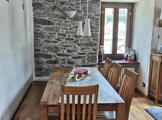 Affascinante Ai Piedi Dell'ovovia *